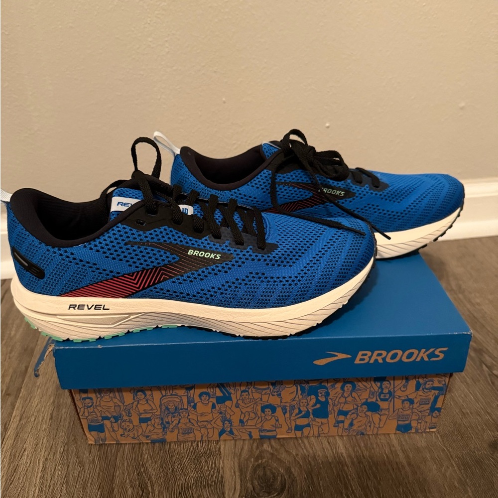 Brooks Blue and Black Athletic Shoes